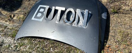 capot buton 1